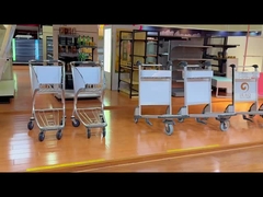 Hoeveel tassen passen op een luchthaven trolley?