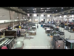 Ga de fabriek binnen, schakel tussen de robotarmen, voel de charme van wetenschap en technologie!