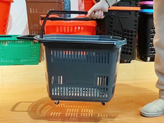 Plastic winkelwagen manden supermarkt mand met wielen