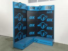 Hardwarewinkelrekken met reclamebordrekken